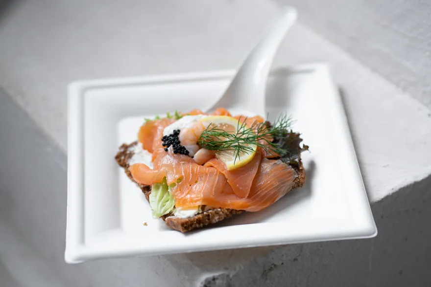 Lachs-Smørrebrød